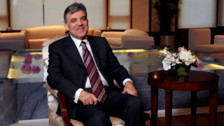Abdullah Gül'den 10 büyükelçi kararına tepki