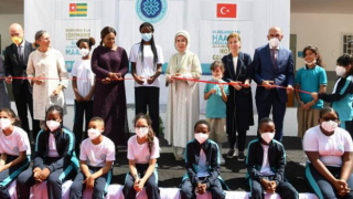 Emine Erdoğan Togo'da Türkiye Maarif Vakfı Eğitim Kampüsü'nün açılışını yaptı