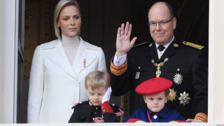 Monako Prensi açıkladı: Prenses Charlene evine dönecek