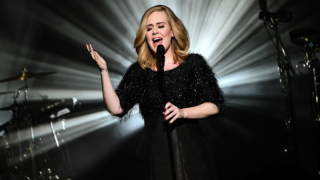 Adele'in albümünü dinlemediği için röportajı iptal edildi
