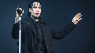 Marilyn Manson'ın evine polis baskını