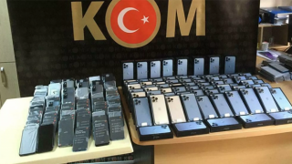 Cep telefonu kaçakçılarına 'sinyal' operasyonu: 341 adreste 88 gözaltı kararı