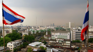 Tayland'da aşılı turistler otel karantinasından muaf tutulacak