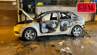 Adana'da bir kişi üzerinde haciz bulunan arabasını yaktı