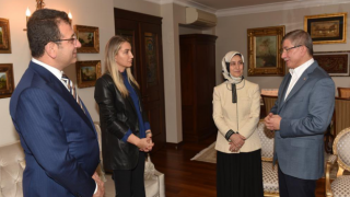 Ekrem İmamoğlu, Ahmet Davutoğlu'nu evinde ziyaret etti
