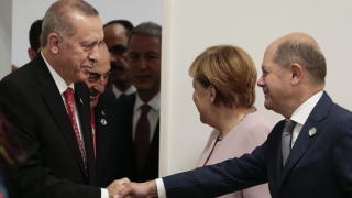 Erdoğan'dan Almanya'nın yeni Başbakanı Scholz’a tebrik