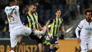 Fenerbahçe ligin ilk yarısını galibiyet ile kapattı