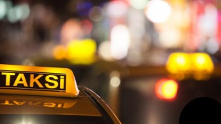 İstanbul'da yolcu seçen taksilere trafikten men cezası
