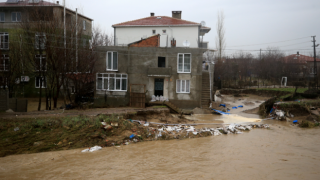Trakya'da sel: 52 kişi kurtarıldı