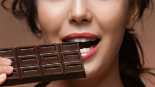 Araştırma: Bitter çikolata kanserle mücadeleye yardım ediyor