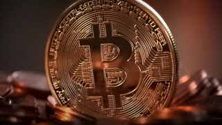 Bitcoin'de gerileme devam ediyor