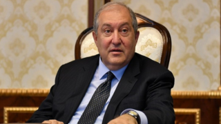 Ermenistan Cumhurbaşkanı istifa etti
