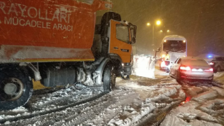 İstanbul-Ankara TEM ve Devlet Yolu kapatıldı