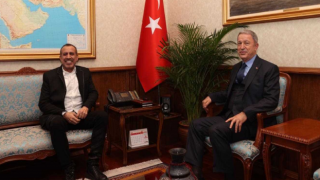 Milli Savunma Bakanı Hulusi Akar, Haluk Levent'i kabul etti