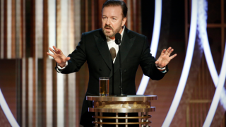Ricky Gervais yeniden Oscar’ı sunacak mı