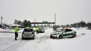 Yurt genelinde ulaşıma kar engeli