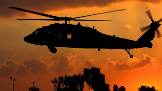 ABD ilk kez bir Black Hawk helikopterini pilotsuz uçurdu