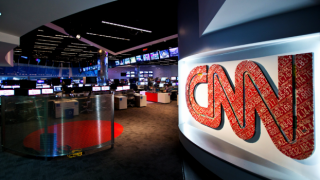 CNN üst yöneticisi "işyeri aşkı" sebebiyle istifa etti