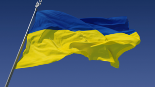 Donbas'ta bir Ukrayna askeri öldü