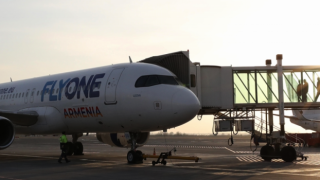 FlyOne'ın uçağı Ermenistan'dan Türkiye'ye ilk uçuş için havalandı