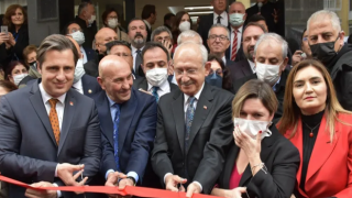 Kılıçdaroğlu, CHP İzmir il binasını açtı