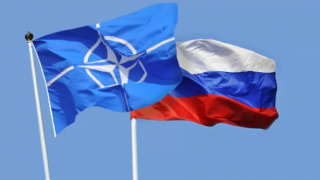 NATO: Rusya'nın uçurumun eşiğinden dönmesi için çok geç değil