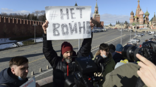 Rusya'da Ukrayna'nın işgaline karşı çıkanların sayısı artıyor