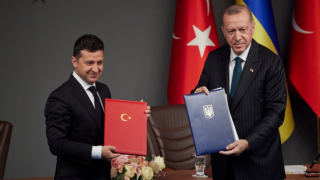Türkiye Ukrayna krizinde arabulucu olacak