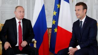 Fransa Lideri Macron'dan Rusya açıklaması: Tarihi kararlar ile yanıt vermeliyiz