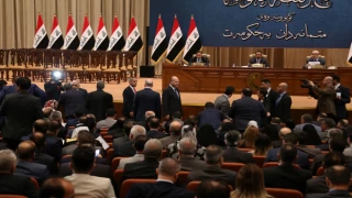 Irak’ta cumhurbaşkanlığı seçimi ertelendi