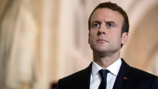 Macron, Fransa Cumhurbaşkanlığına yeniden aday