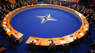NATO ülkelerinin dışişleri bakanları acil toplanıyor