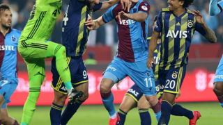10 kişi kalan Fenerbahçe, Trabzon’a kaybetmedi