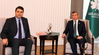 Demokrat parti lideri Uysal, Davutoğlu'nu ziyaret etti