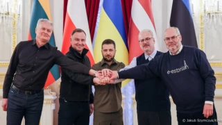 Dört Baltık ülkesi lideri Kiev'de Zelensky ile görüştü