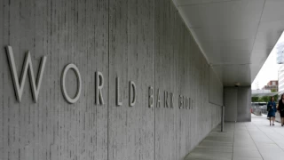 Dünya Bankası, küresel büyüme tahminini düşürdü