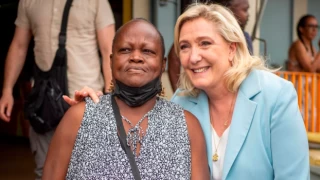 Marine Le Pen'in paylaşımı ırkçılığını gündeme getirdi