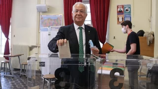 Galatasaray başkan adayı Eşref Hamamcıoğlu'nun yönetim kurulu listesi belli oldu