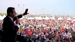 İmamoğlu, 23 Nisan'ı Yenikapı'da kutladı