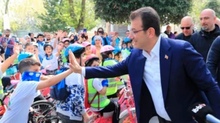 İmamoğlu, İstanbul'da bisiklet yollarını arttırmaya çalışıyor