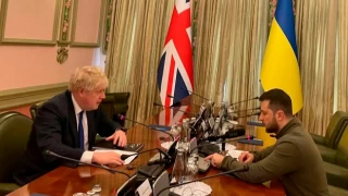 İngiltere Başbakanı Johnson, Kiev'e sürpriz bir ziyaret gerçekleştirdi