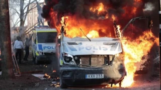 İsveç'te "Kur'an yakma" eylemi çatışmalara neden oldu, Dünya'dan tepkiler sürüyor