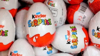 Salgınla bağlantılı Kinder Surprise ürünleri piyasadan toplandı