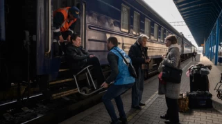 Ukrayna Demiryolları: Beş farklı tren istasyonu vuruluyor