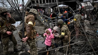 Ukrayna'da 1417 sivil öldü, 4 milyon 176 bin 401 mülteci komşu ülkelerde