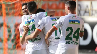 Alanyaspor, Yeni Malatyaspor'u 2-1'le geçti