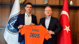Başakşehir, Danijel Aleksic'le sözleşme uzattı