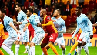Galatasaray, Başakşehir deplasmanına çıkıyor