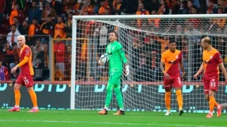 Galatasaray evinde Sivasspor'a mağlup oldu