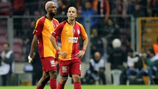 Galatasaray'da Feghouli ve Babel taraftara veda etti
